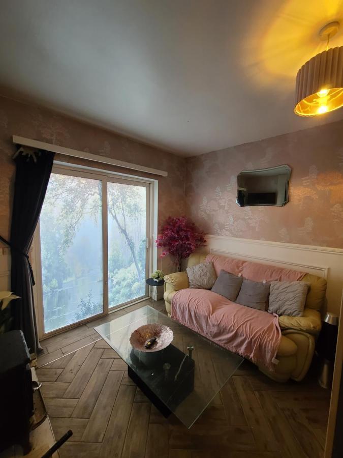 Self Catering Guesthouse Suite With Hot Tub Option ポート・レーイシュ エクステリア 写真